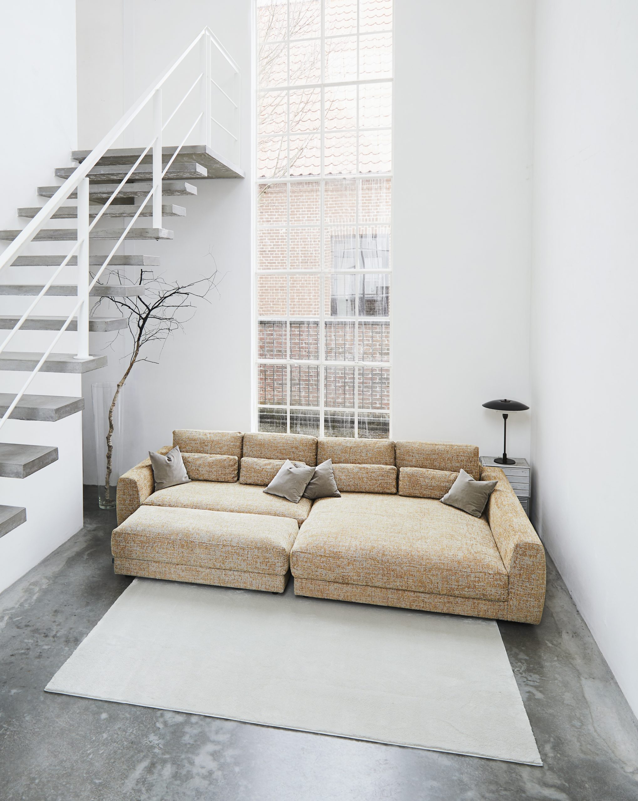 Petrone-2seaterchaise-Alba1323_2