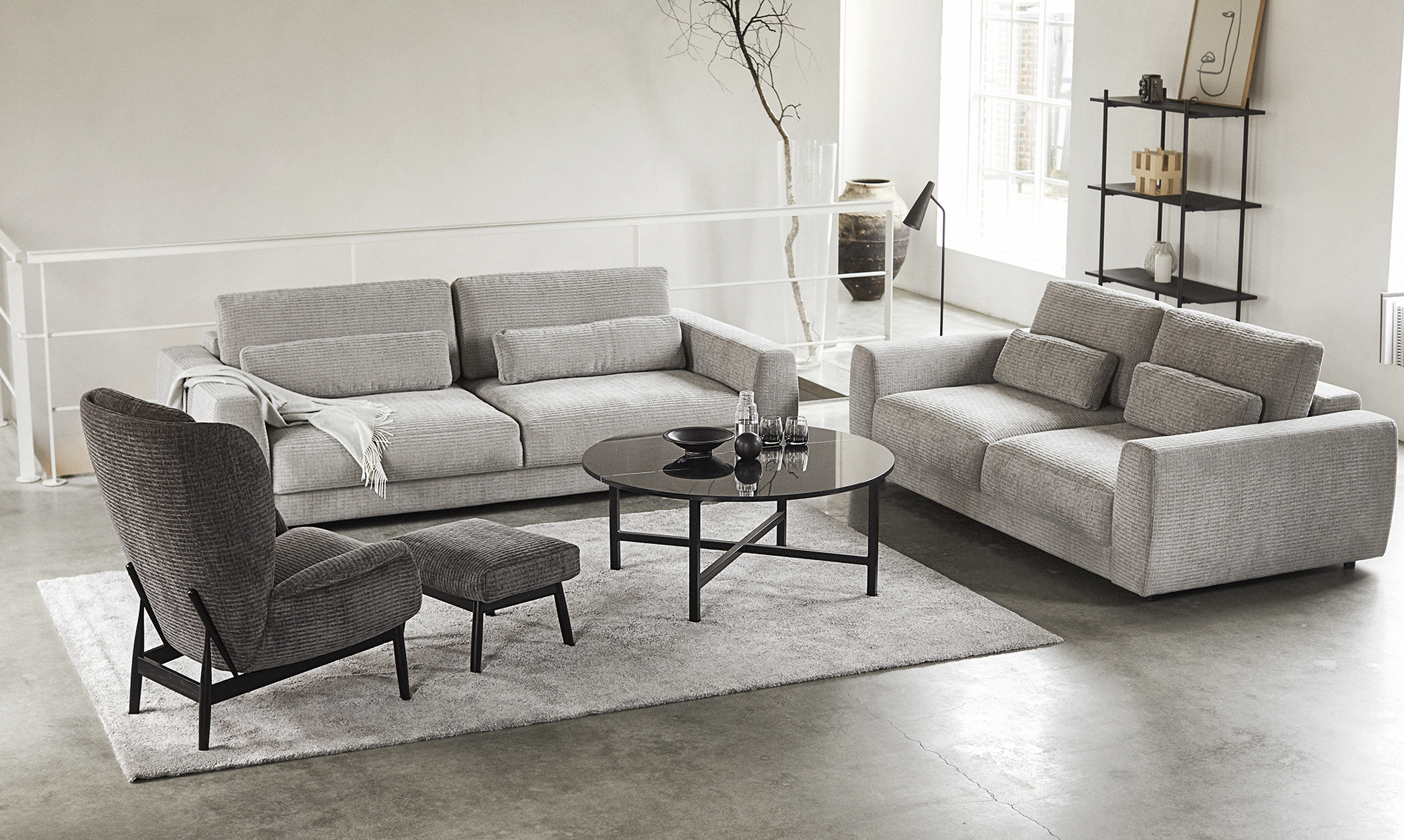 Petrone_Taranto_1210GravelGrey_2