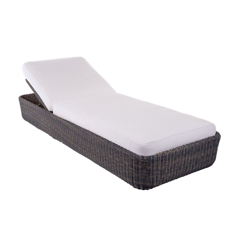 sun-lounger-agora-tropical-brown-ecru-white-cushion_madeindesign_339072_product800